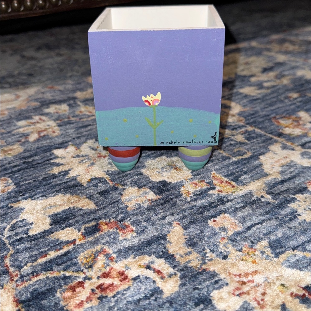 NATURAL LIFE Robin Rawlings wooden pencil/pen holder w/feet for desk blue/purple - Picture 3 of 11